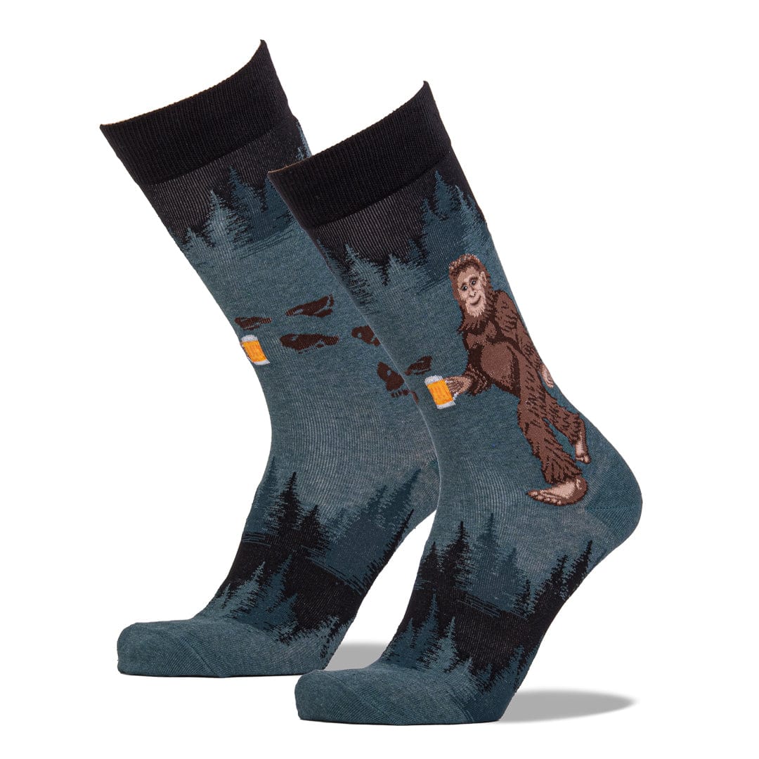 Sasquatch Loves Beer Men’s Crew Sock